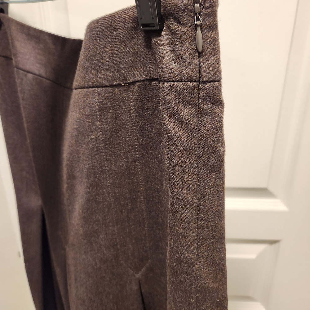 Brown wool skirt, LOFT, size 0 - Picture 3 of 3